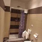 Πανσιόν And