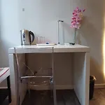 Guest house And 4*